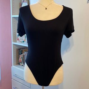 Bar III | Black Short Sleeve Bodysuit Size Large